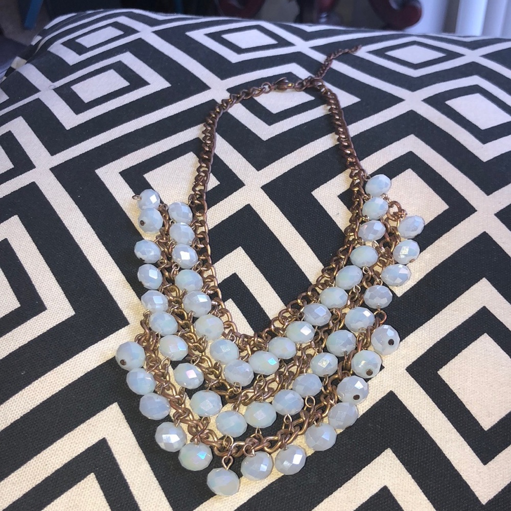 Cara  couture tier necklace very pretty
